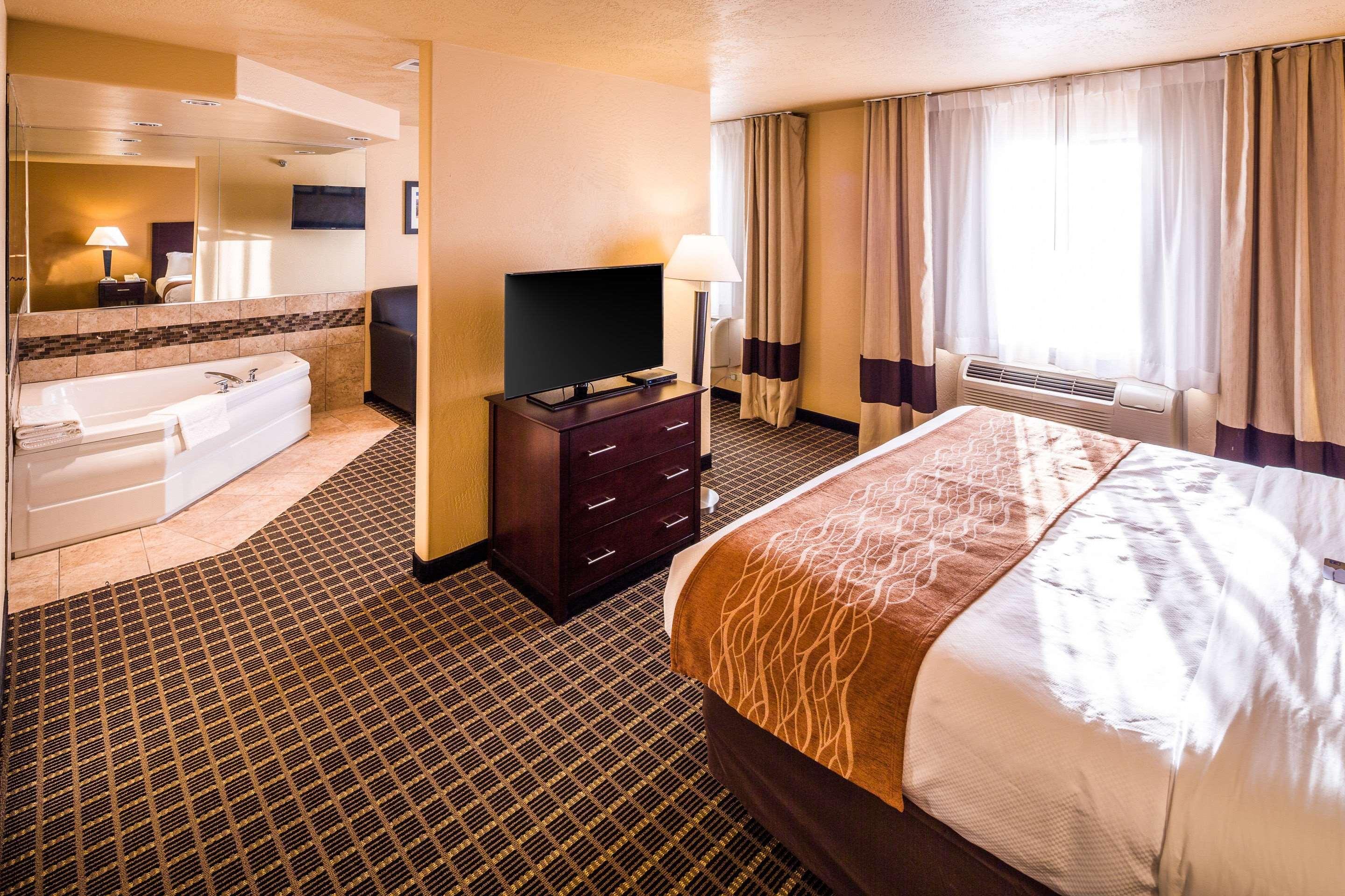 Comfort Inn & Suites Gunnison-Crested Butte エクステリア 写真