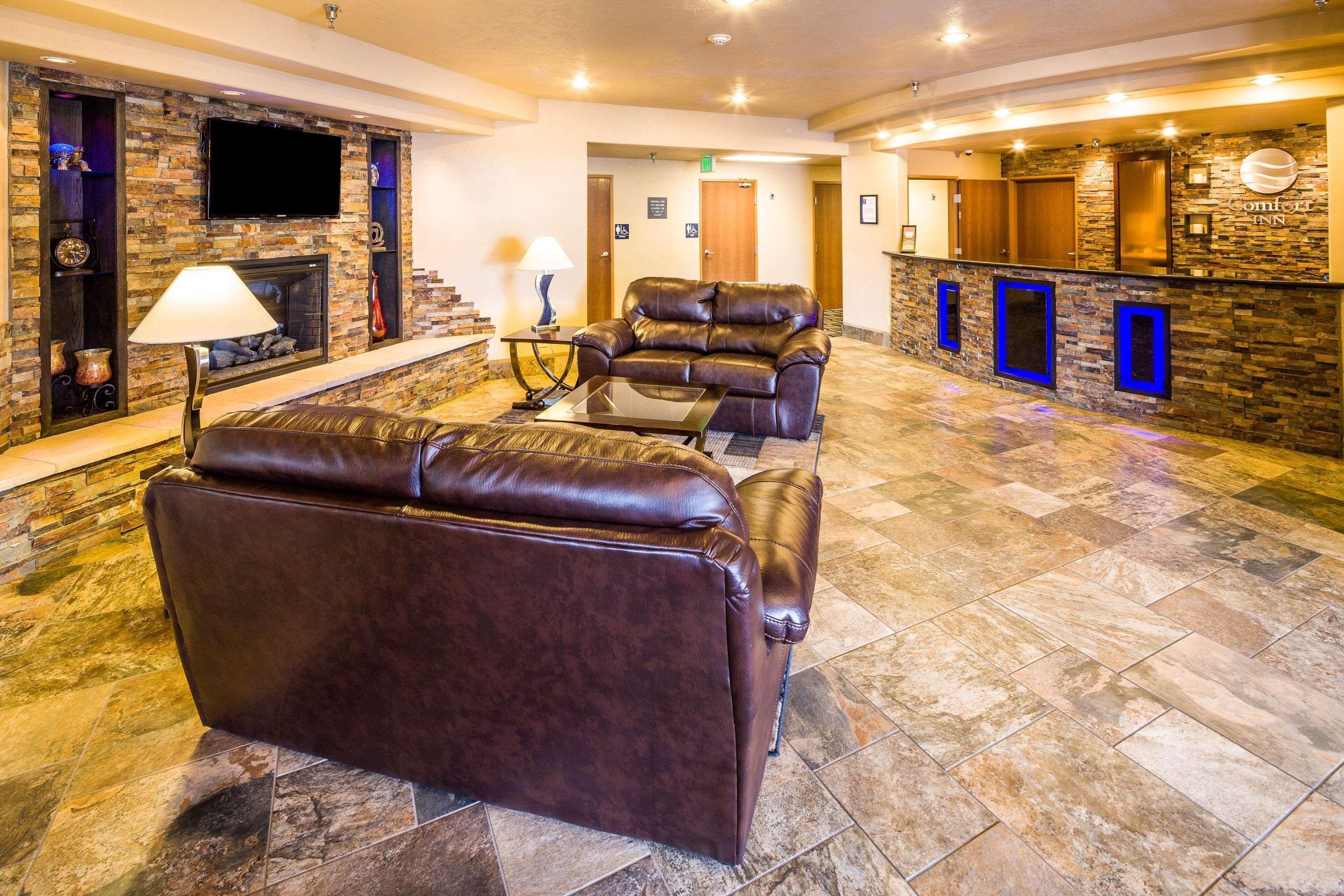 Comfort Inn & Suites Gunnison-Crested Butte エクステリア 写真